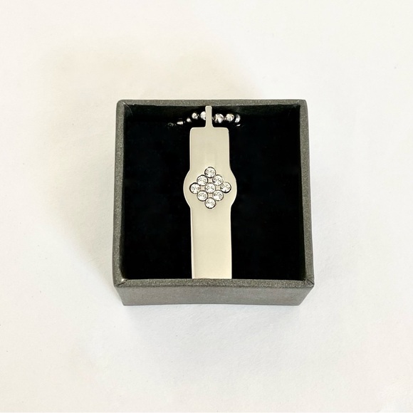 Stainless Steel Cross Pendant Necklace Swarovski Crystals Religious Men & Women - Picture 10 of 11